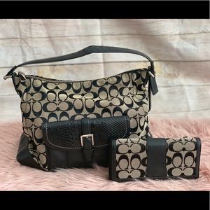 Coach purse and wallet
